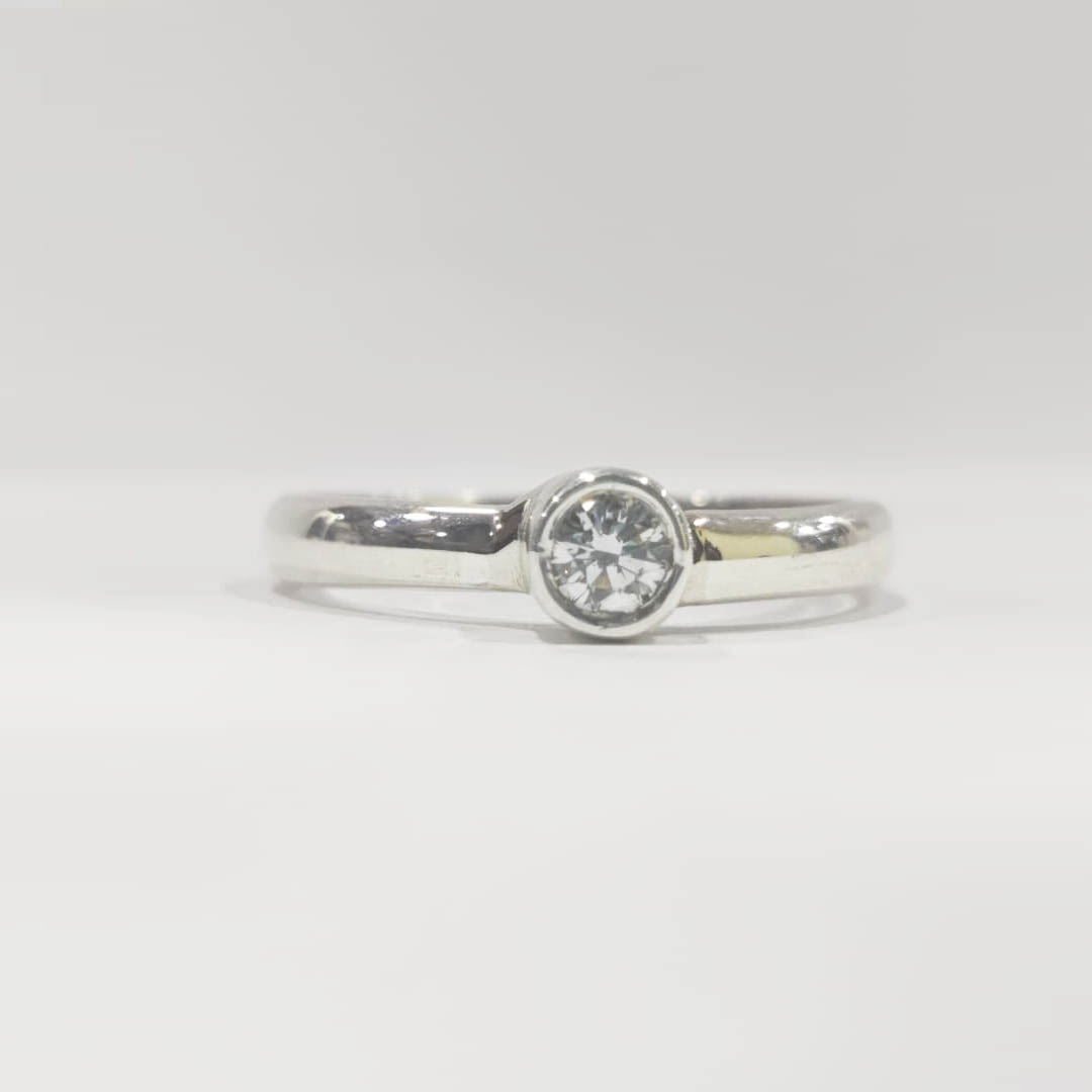 Briliant Cut Diamond Silver Ring